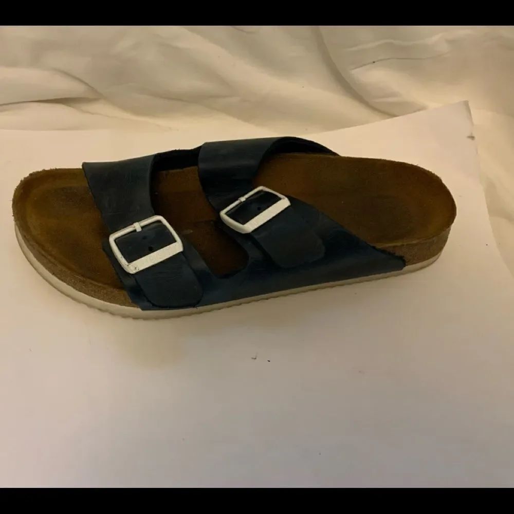 Birkenstock Unisex-Adult Arizona Leather Blue White Regular Width EUR 43 M10 W12